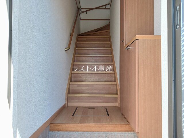 マザーヒロ 玄関