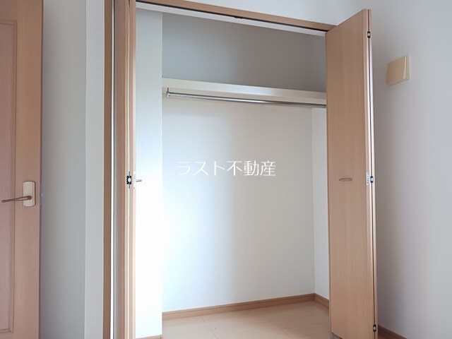サン・フェアⅡ 収納