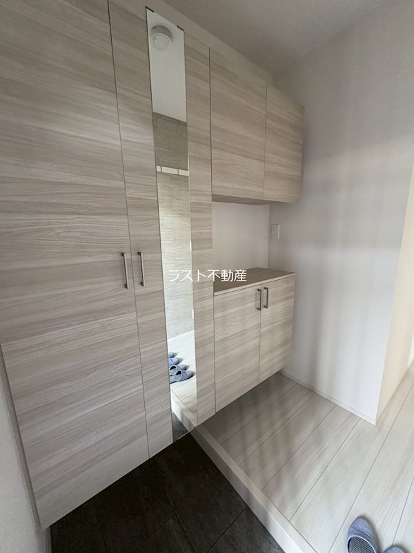 M&S RESIDENCE LIEN その他