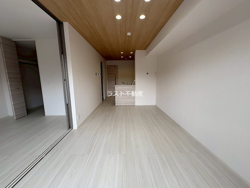 M&S RESIDENCE LIEN リビング