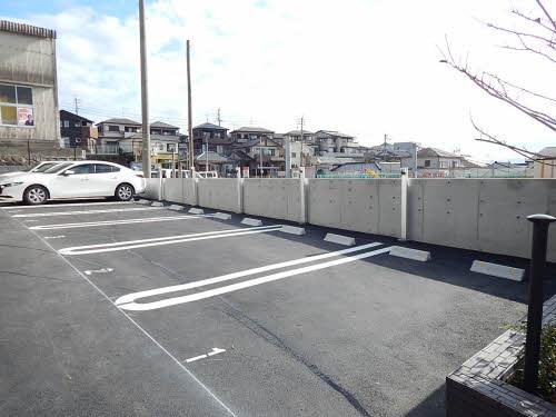 鹿児島県鹿児島市日之出町6番24号 駐車場