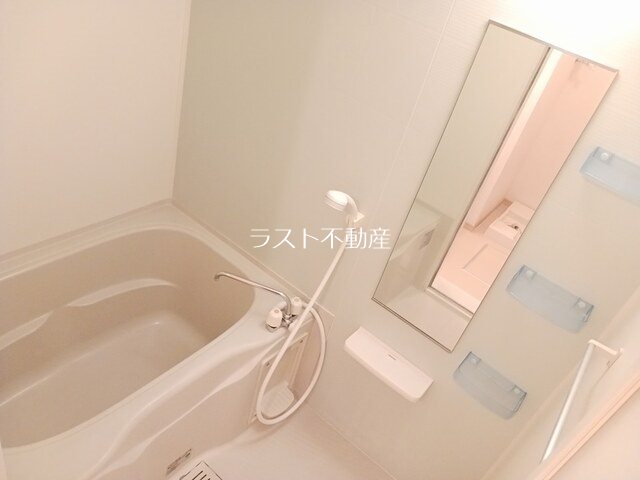 アンソレイエⅣ 風呂画像