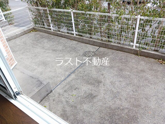 リー・ロアンヌⅡ ベランダ