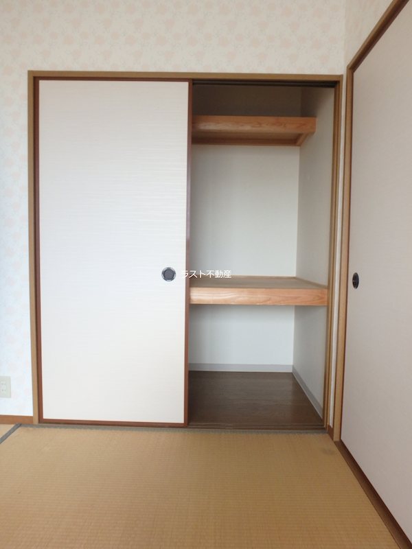 グランドール平佐22号館 収納