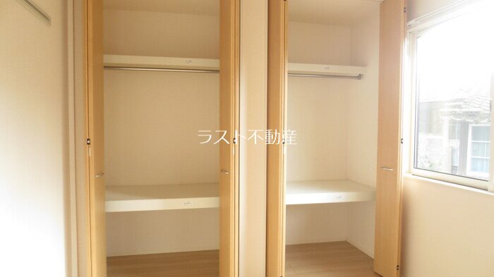 ガーディアン五万石町 収納