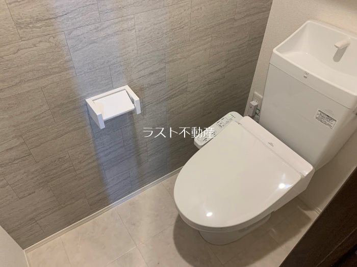 M＆S中央町プレミアム　B棟 トイレ