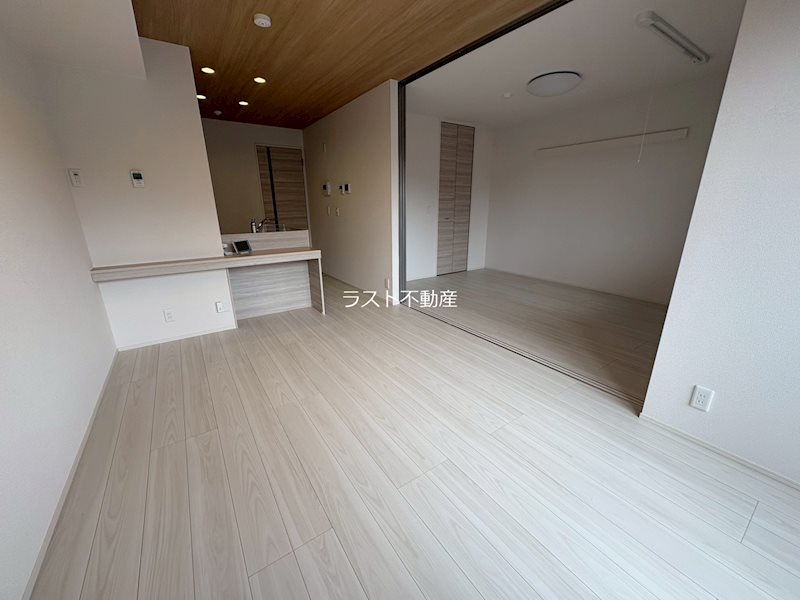 M&S RESIDENCE LIEN リビング