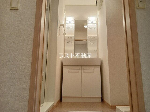 T.Rion 洗面所