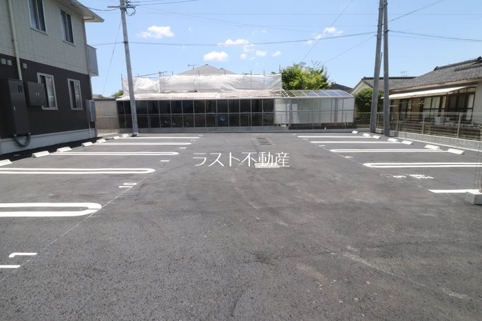 Excel宮内 駐車場