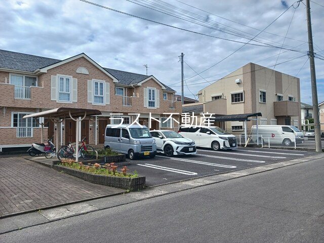 ハーモニーKⅡ 駐車場
