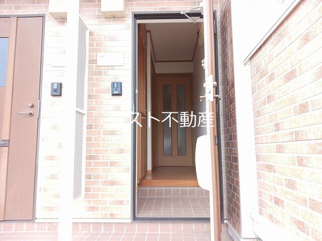 ハーモニーKⅡ 玄関