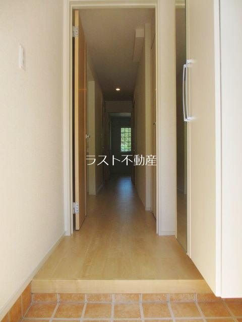 プラシード串木野Ⅱ 玄関