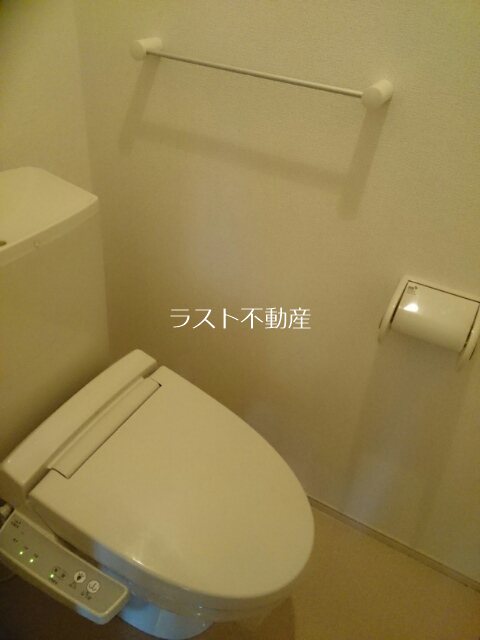 ベラ・ルーチェ宮崎B トイレ
