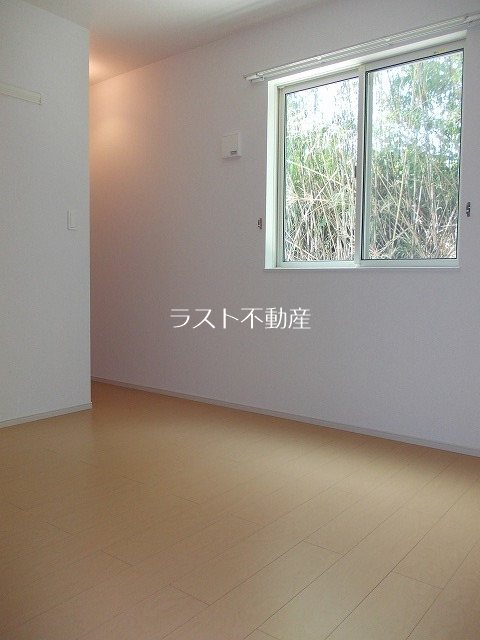 ベラ・ルーチェ宮崎B ベッドルーム