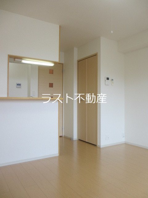 villa sunlit その他