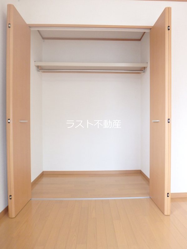 エクシード・グレイシア 収納