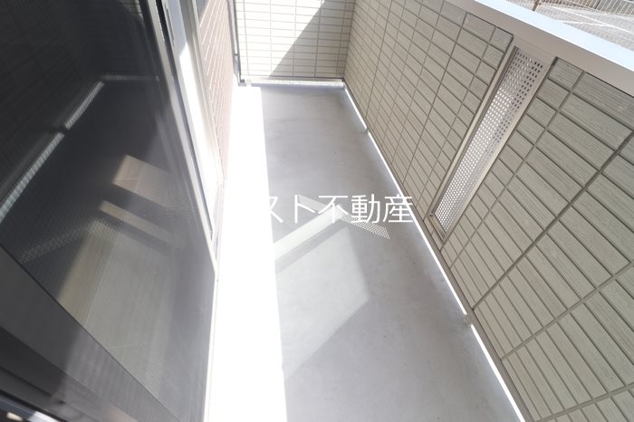 Avenir宮内町　Ⅱ ベランダ