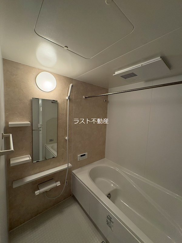 LECHE鳥追 風呂画像