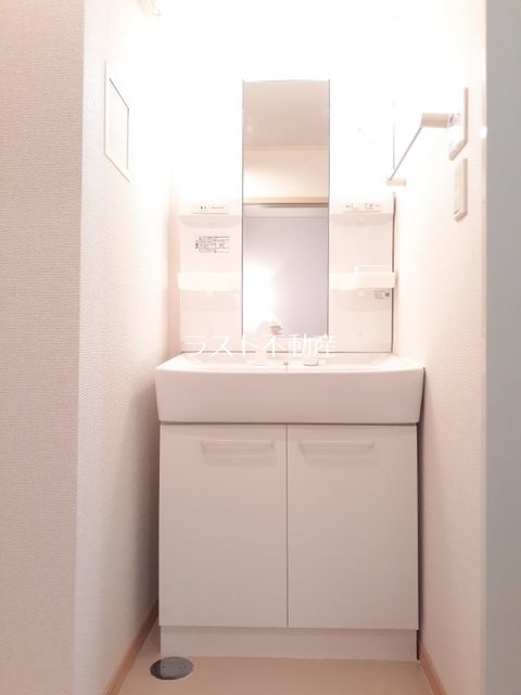 アビタシオンB 洗面所