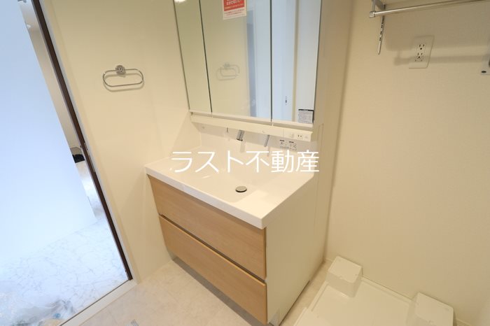 Avenir宮内町　Ⅰ 洗面所