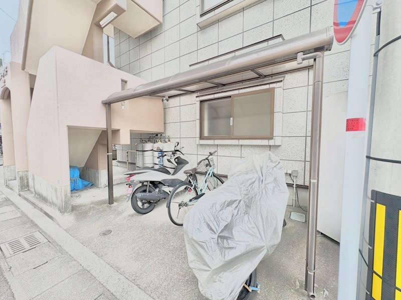 鹿児島県鹿児島市東谷山５丁目30-10 駐車場