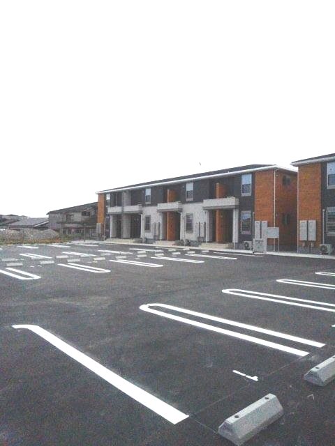 鹿児島県指宿市西方2204-6 駐車場