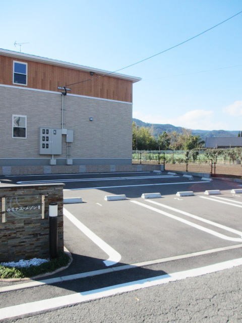 鹿児島県指宿市十町234 駐車場