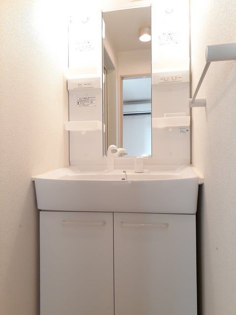 ラフレシールB 洗面所