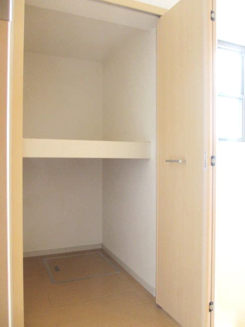 ラフレシールB 収納