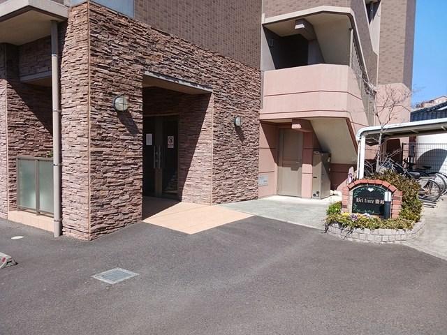 鹿児島県鹿児島市谷山中央２丁目4402-1 エントランス