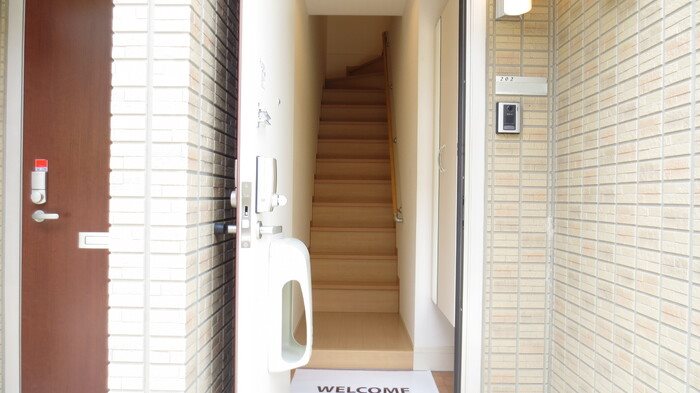 サニーハイツ 玄関