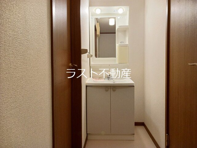 ハーヴェストFーB 洗面所