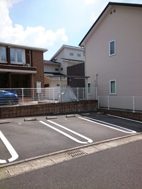 鹿児島県日置市伊集院町徳重１丁目 駐車場