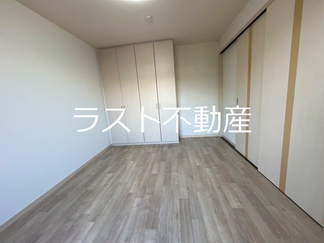 ベルビューMOMO ベッドルーム