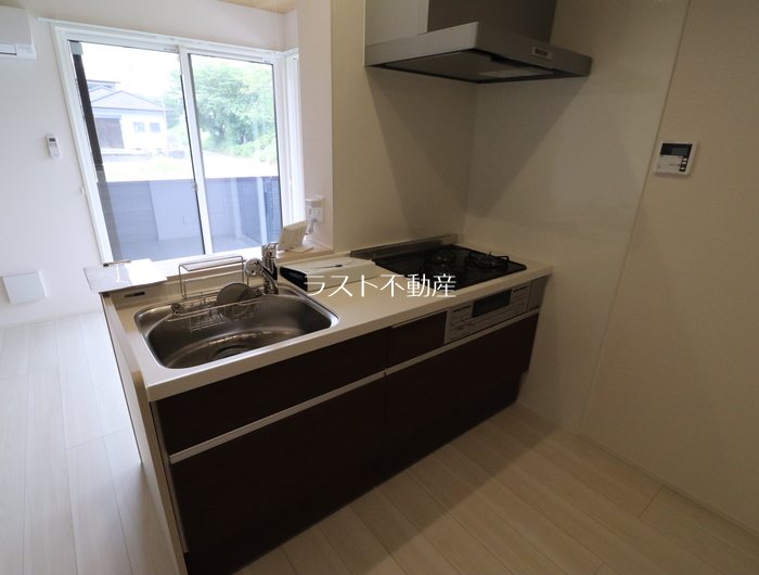 M&S RESIDENCE RIVERSIDE キッチン