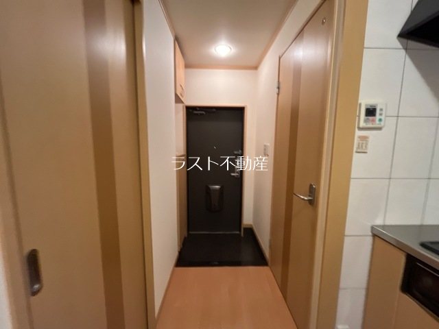 敬愛ハイツ　B 玄関