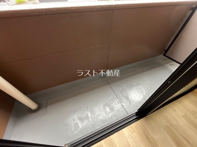 敬愛ハイツ　B ベランダ