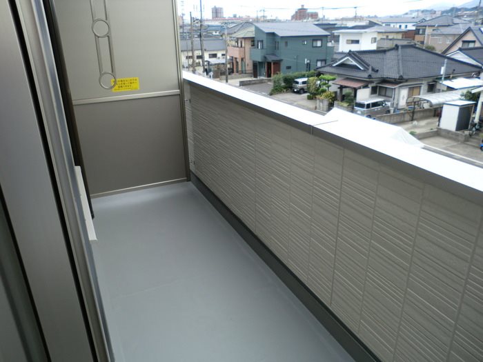メゾンドール東谷山　A棟 ベランダ