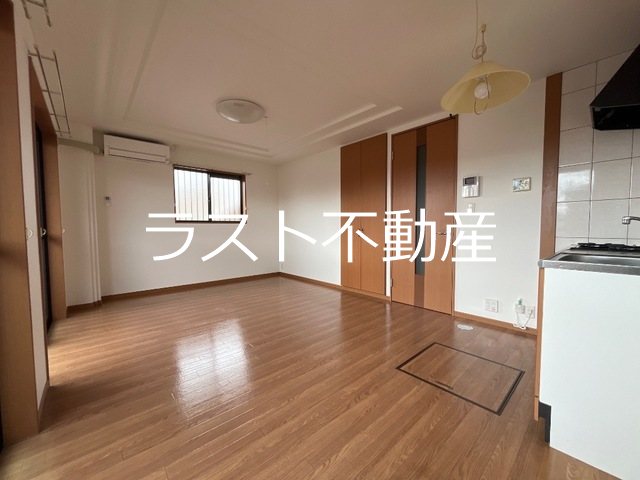 リバーブリーズ・天辰 リビング