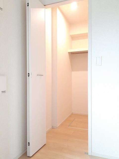 鹿児島県指宿市十町 収納