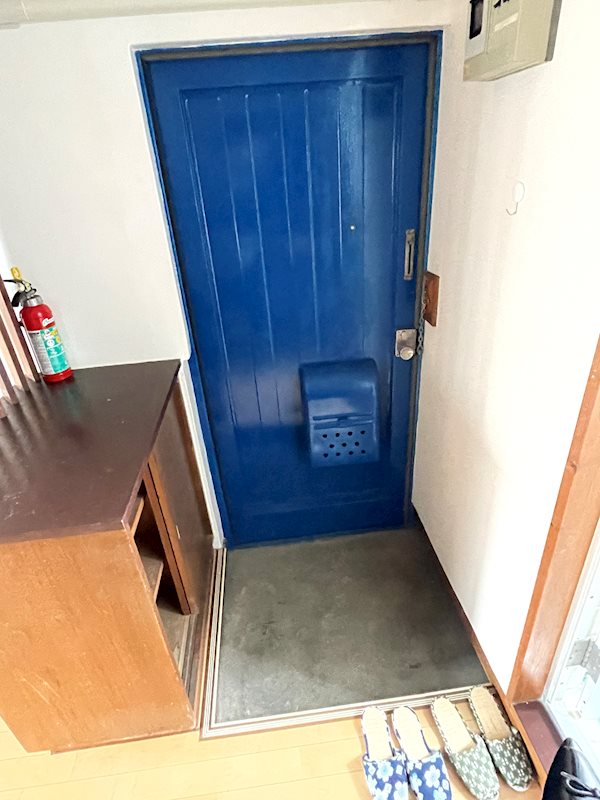 堀川マンションA 玄関