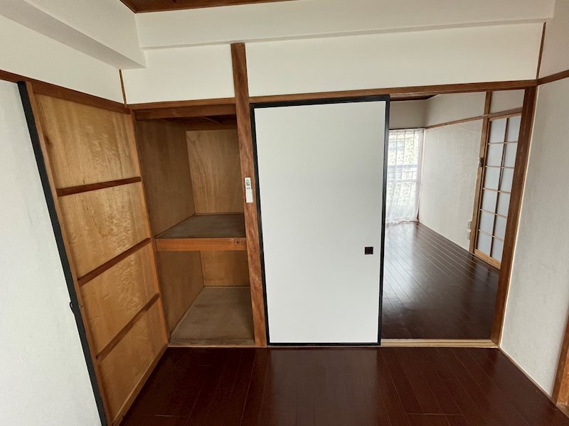 堀川マンションA 収納