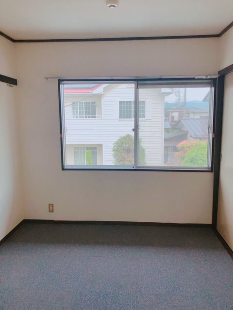 長沢アパート ベッドルーム