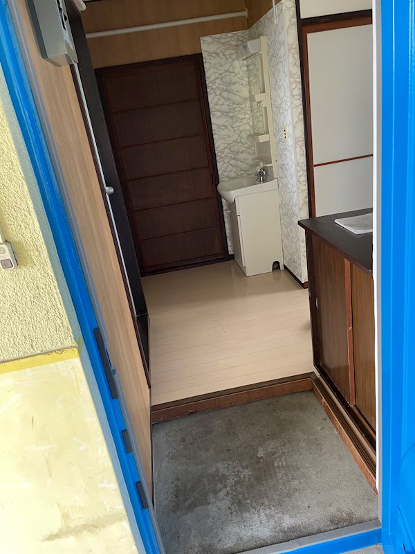 堀川マンションA 玄関