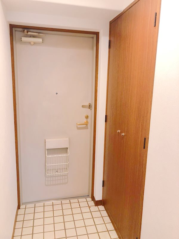 ライオンズマンション御倉町 玄関