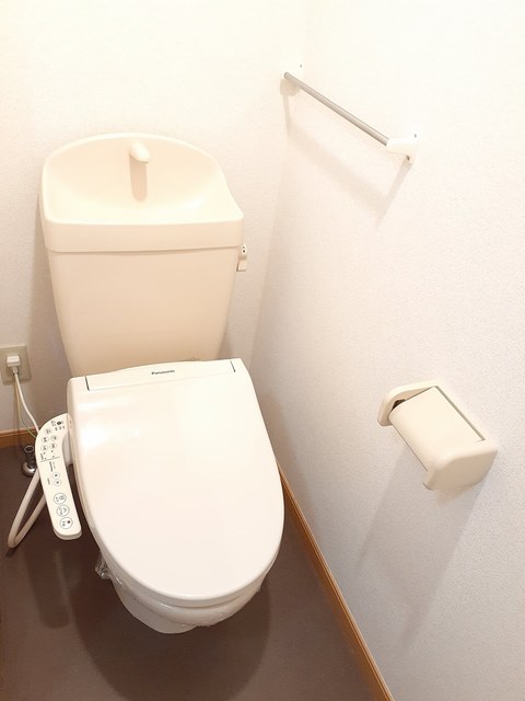 ニューカマタ トイレ