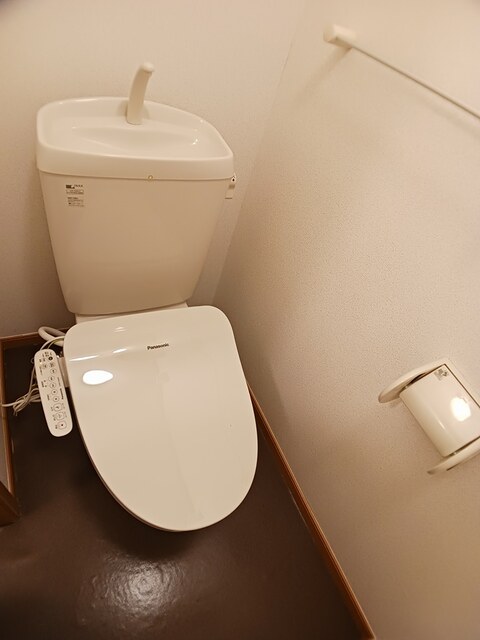 ノーヴァ壱番館 トイレ