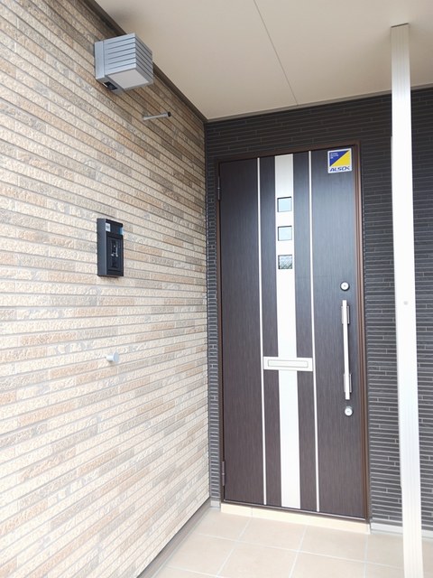 シャトーブランシェ　Ⅴ 玄関