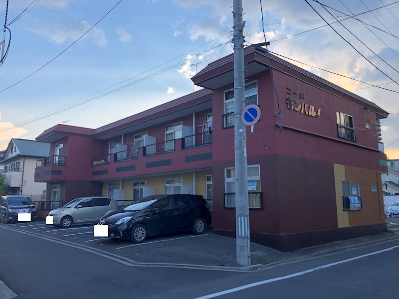 コーポモンパルノ 外観