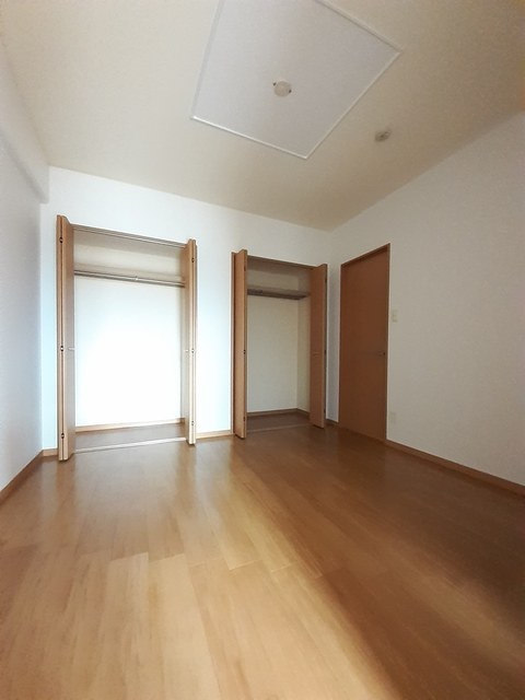 グランソレイユ西中央 その他